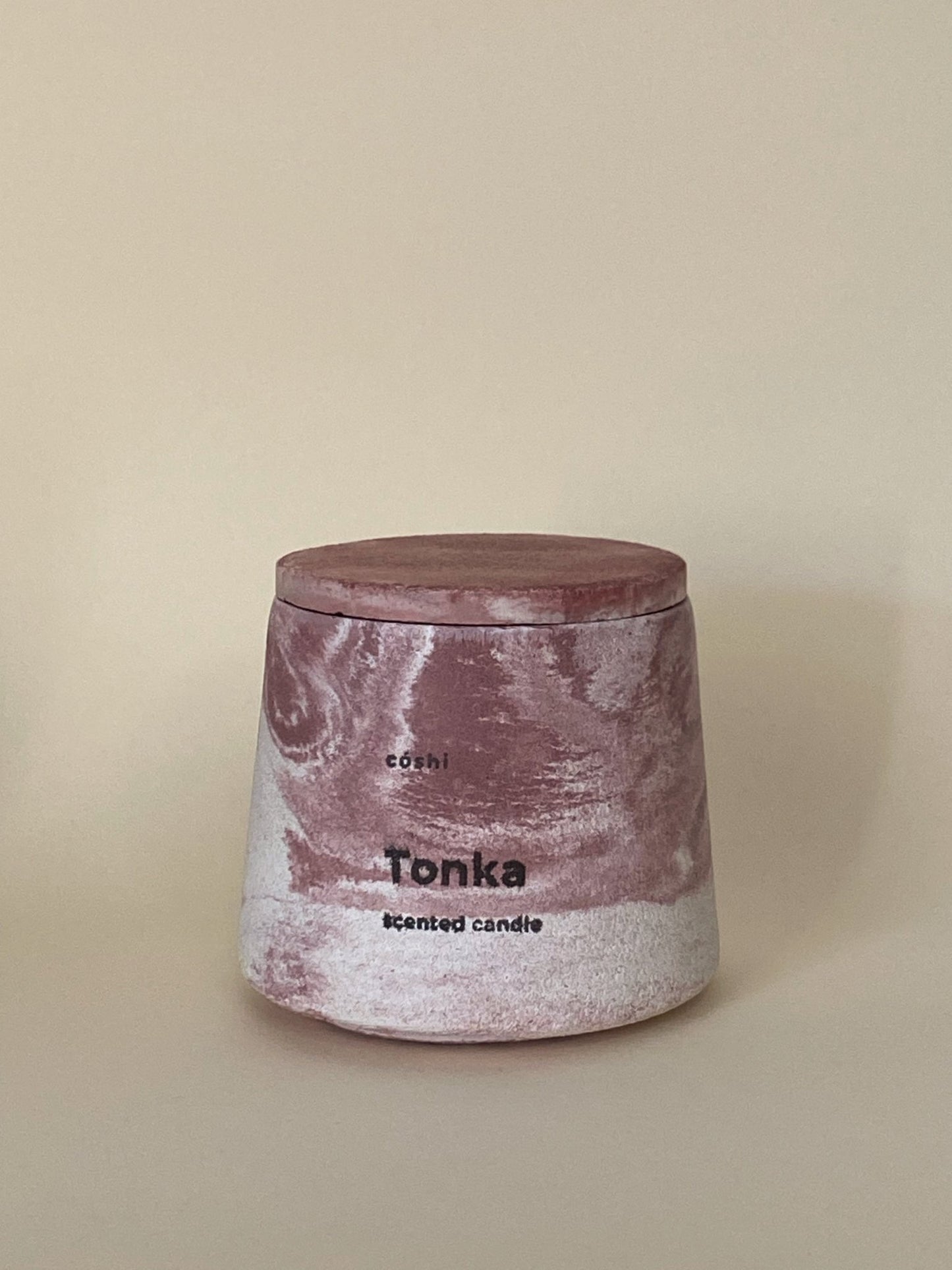 Tonka concrete candle - Coshi.store