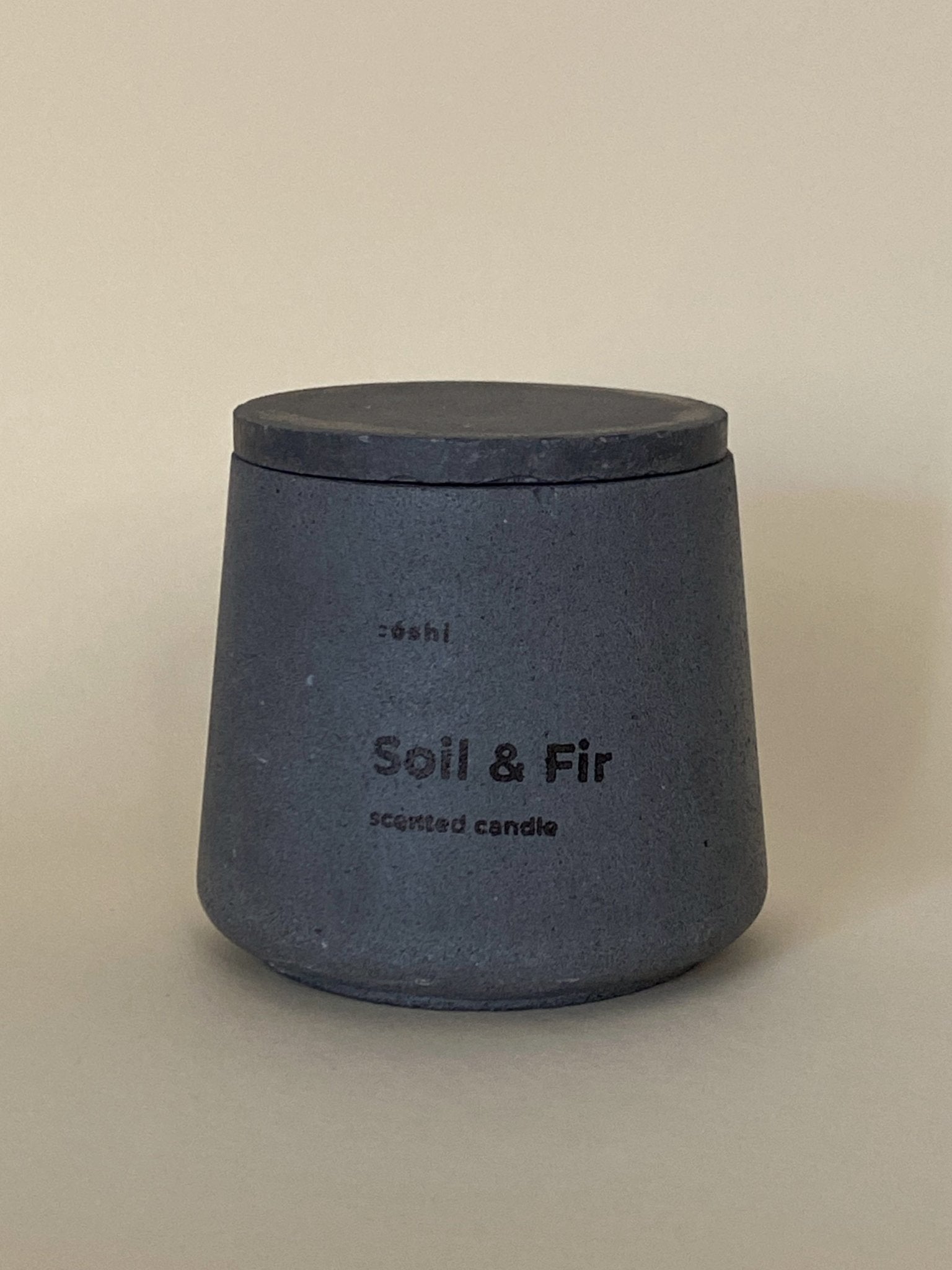 Soil&Fir concrete candle - Coshi.store